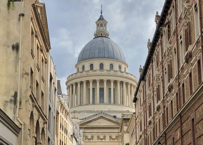 Balade Street-art & Space Invaders dans le Quartier Latin - Le Panthéon, un incontournable du quartier